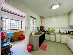 Blk 309 Yishun Rivergreen (Yishun), HDB 5 Rooms #484393591